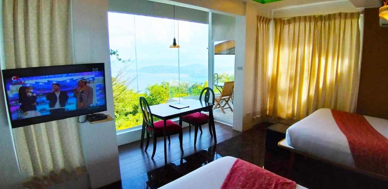 เดอะ คาร์เมเลนซ์ วิว วิลลา Bed & Breakfast Tagaytay City ภายนอก รูปภาพ