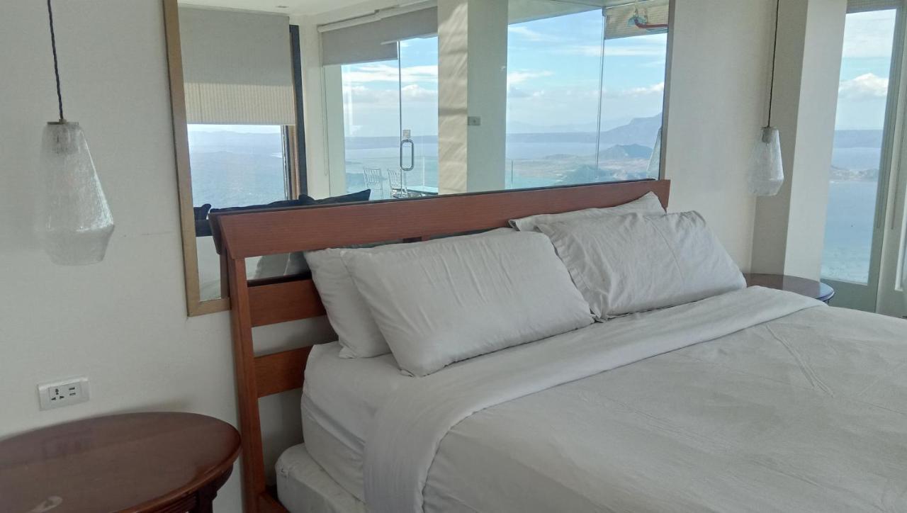 เดอะ คาร์เมเลนซ์ วิว วิลลา Bed & Breakfast Tagaytay City ภายนอก รูปภาพ