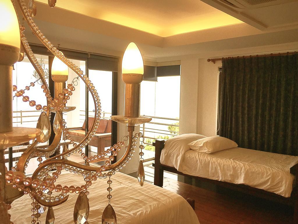 เดอะ คาร์เมเลนซ์ วิว วิลลา Bed & Breakfast Tagaytay City ภายนอก รูปภาพ