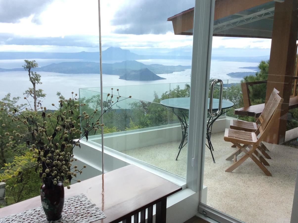 เดอะ คาร์เมเลนซ์ วิว วิลลา Bed & Breakfast Tagaytay City ภายนอก รูปภาพ