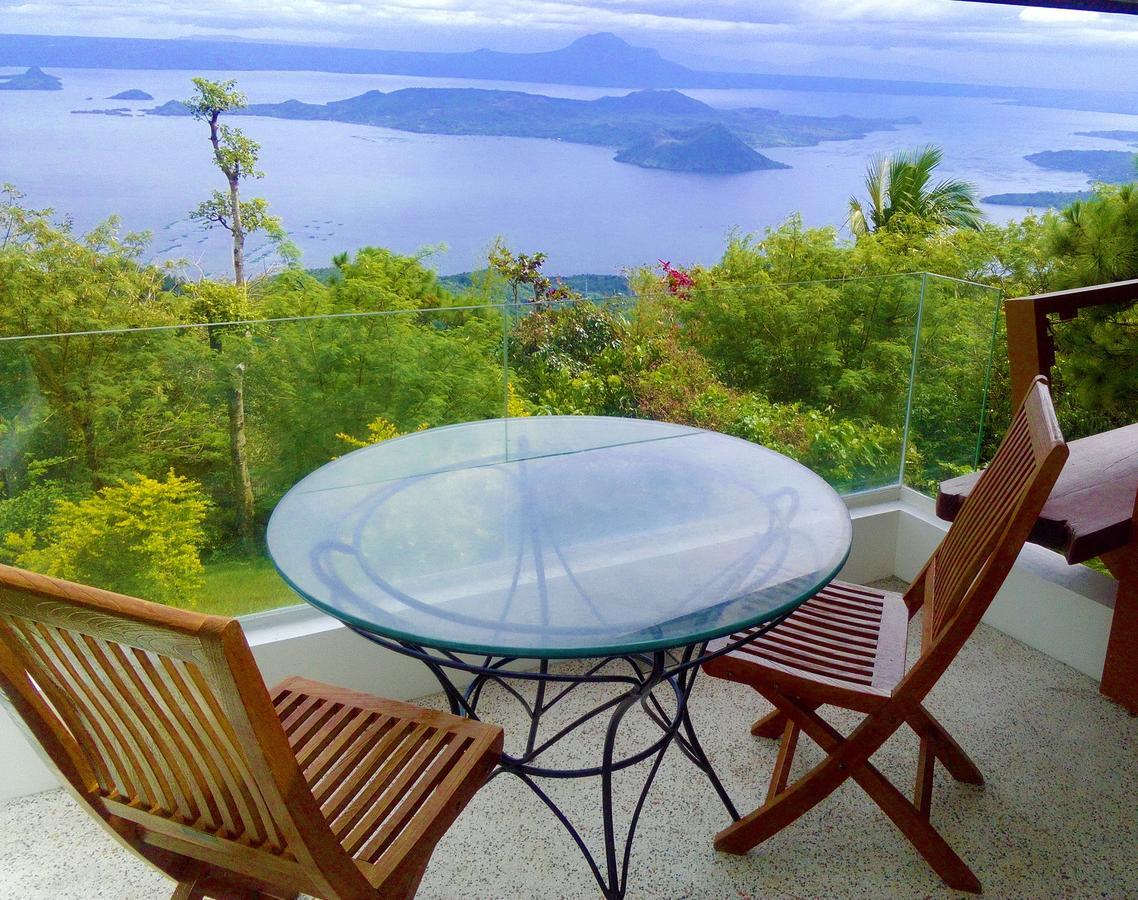เดอะ คาร์เมเลนซ์ วิว วิลลา Bed & Breakfast Tagaytay City ภายนอก รูปภาพ