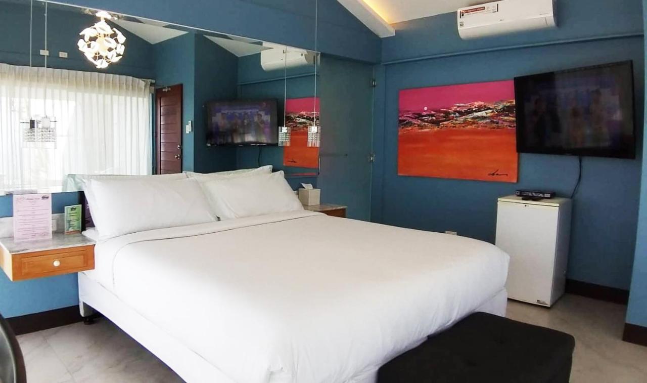 เดอะ คาร์เมเลนซ์ วิว วิลลา Bed & Breakfast Tagaytay City ภายนอก รูปภาพ